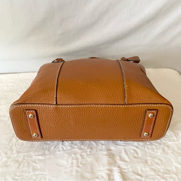Dooney & Bourke pebbled leather tote - Picture 6 of 8